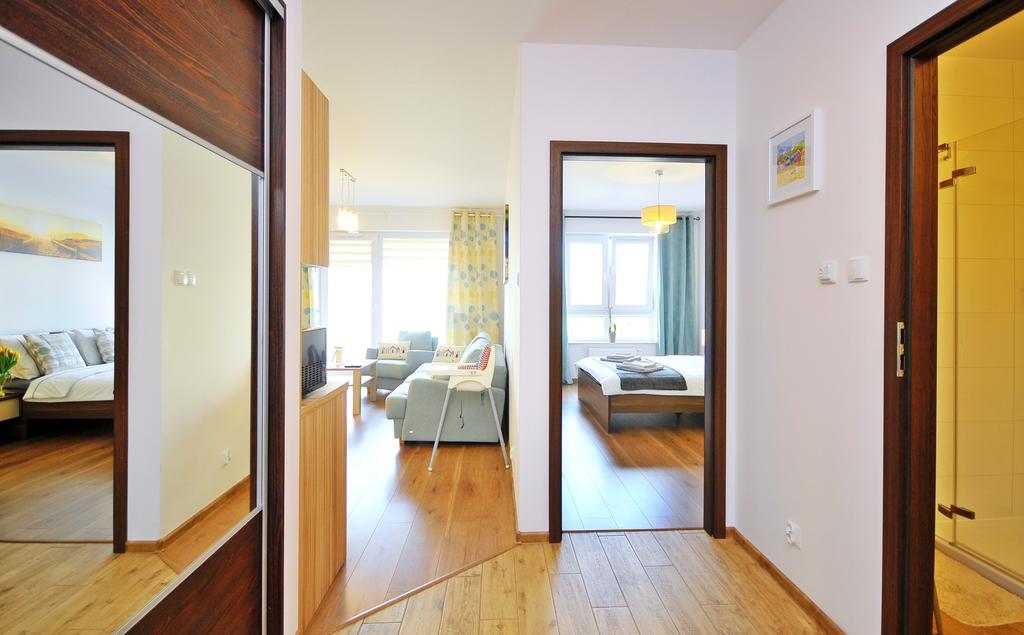Apartamentyprzymorzu Solna 201 - W Centrum Blisko Morza コウォブジェク エクステリア 写真