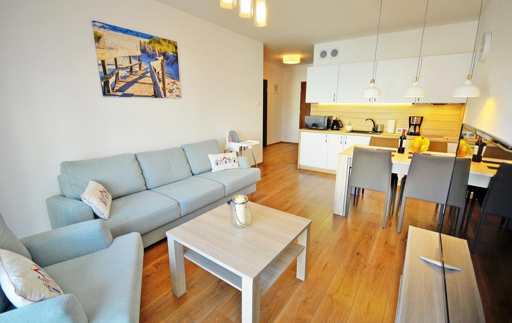 Apartamentyprzymorzu Solna 201 - W Centrum Blisko Morza コウォブジェク エクステリア 写真