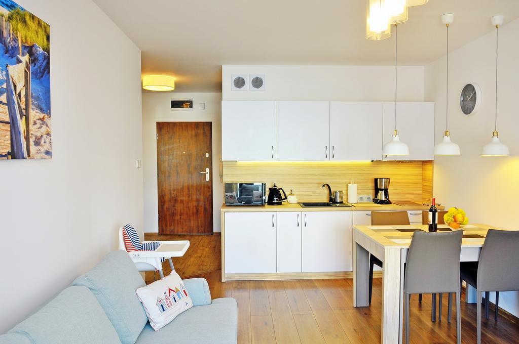 Apartamentyprzymorzu Solna 201 - W Centrum Blisko Morza コウォブジェク エクステリア 写真